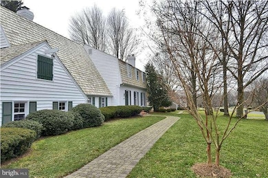 15409 Quail Run Dr, Gaithersburg, MD 20878 - photo 2