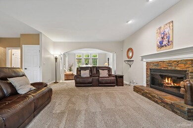 4407 Clearwater Ln, Naperville, IL 60564 - photo 4