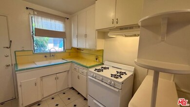 1254 Smithwood Dr unit 1/2, Los Angeles, CA 90035 - photo 6