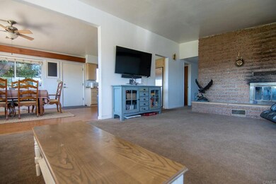 10142 W Lilac Rd, Escondido, CA 92026 - photo 4
