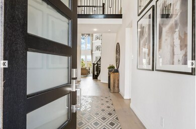 Spectacular entrance