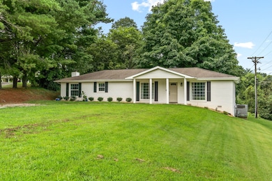 370 Rossview Rd, Clarksville, TN 37043 - photo 2