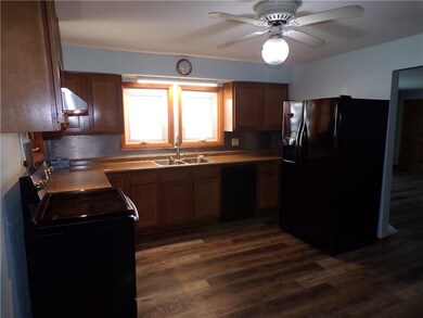 8488 Bradford Rd, Avon, IN 46123 - photo 3