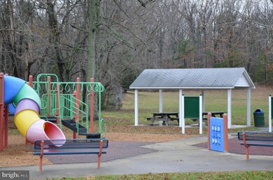 44190 Saint Andrews Ln, California, MD 20619 - photo 6