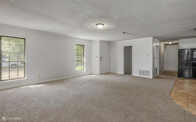 618 W Nevada Ave, Vivian, LA 71082 - photo 4