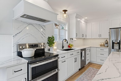 6 Appletree Dr, South Portland, ME 04106 - photo 7