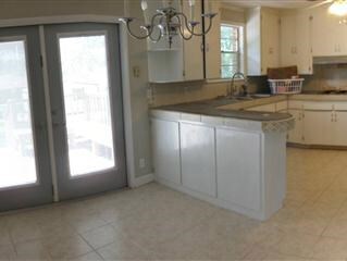 209 Homewood Ave, Troy, GA 30681 - photo 4