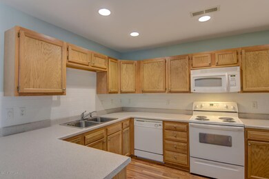 7833 Chip Shot Way Wilmington-large-017-