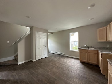 1213 Woodbridge St, Saint Paul, MN 55117 - photo 3