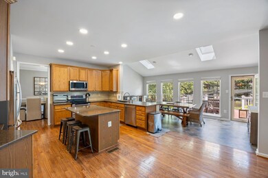 5625 Compton Ln, Sykesville, MD 21784 - photo 4