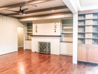 3100 Avenue H, Bay City, TX 77414 - photo 5