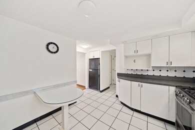 27 Henry St, Medford, MA 02155 - photo 7