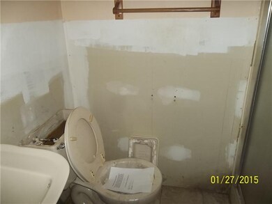 Full Bath.