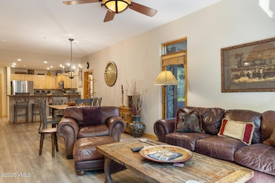 Aspenwood lodge 106 MLS-11