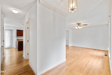 08-8 Nutmeg Ct _6371