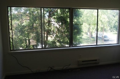 704 Mohawk St, Allentown, PA 18103 - photo 6