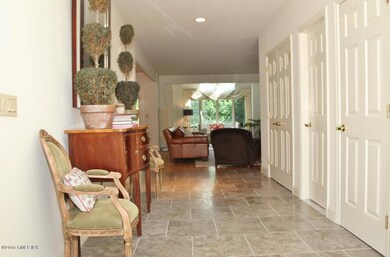 71 Barnes Rd unit 71, Stamford, CT 06902 - photo 4