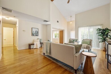 7 Ascot Ln, Uxbridge, MA 01569 - photo 5