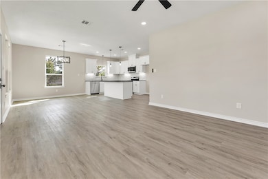 2903 Woodknoll Dr, Bryan, TX 77803 - photo 5