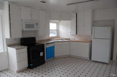 148 N 3rd St unit House, Rio Vista, CA 94571 - photo 2