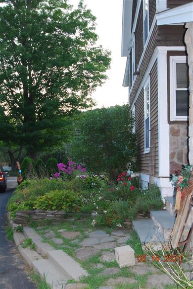 363 N Main St, Franklin, NH 03235 - photo 6