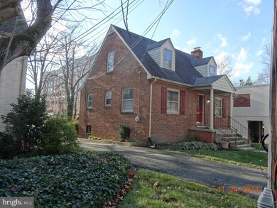 705 Park Ave, Falls Church, VA 22046 - photo 2