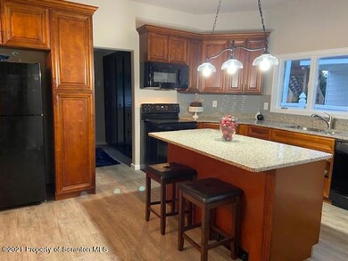 304 Main St, Moosic, PA 18507 - photo 3