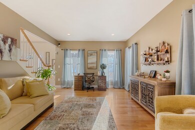 781 Lincoln St, Waltham, MA 02451 - photo 3