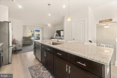 2793 Town View Cir, New Windsor, MD 21776 - photo 5