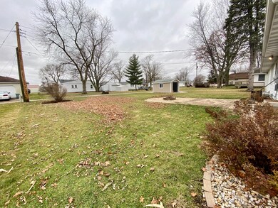 914 Warren St, Chenoa, IL 61726 - photo 7