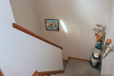 1976- C124 Curry Rd, Rotterdam, NY 12306 - photo 2