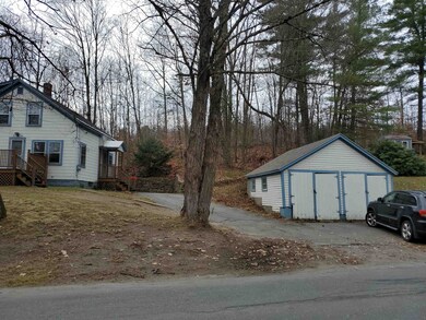 264 Elm St, Claremont, NH 03743 - photo 4