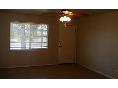 1305 Wedgewood Dr, El Paso, TX 79925 - photo 4