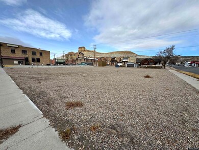 61 N 2nd St, Green River, WY 82935 - photo 2