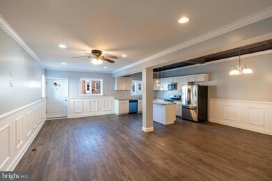 1515 E Clement St unit 1, Baltimore, MD 21230 - photo 2