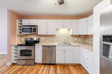 Sandlewood Pointe Condominiums unit b101, Amesbury, MA 01913 - photo 3