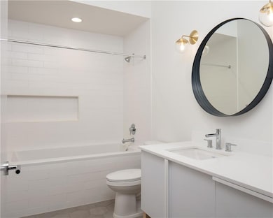 1581 Magazine St unit 202, New Orleans, LA 70130 - photo 5