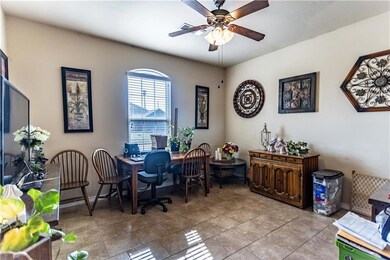 127 Gambel Ln, Elk City, OK 73644 - photo 6