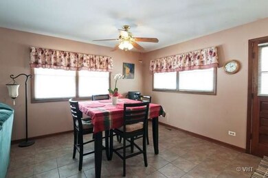 726 N Eastland St, Elmhurst, IL 60126 - photo 4