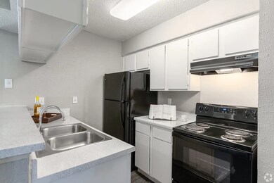 1000 River Bend Dr unit B3-0209, Lancaster, TX 75146 - photo 4