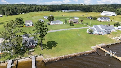 1741 Bayview Rd, Bath, NC 27808 - photo 3