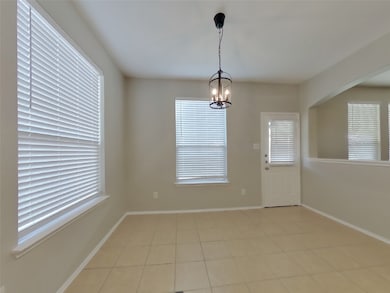 9715 Haleys Comet Cir, Tomball, TX 77375 - photo 4