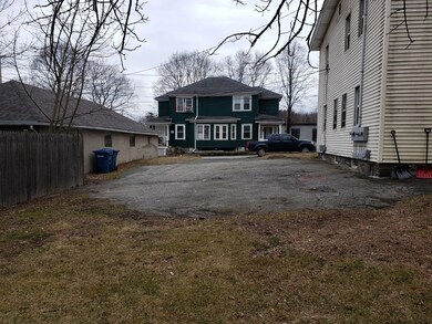 9 Mccaffrey St unit B, Uxbridge, MA 01569 - photo 4