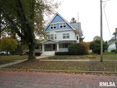 502 S Cass St, Virginia, IL 62691 - photo 3