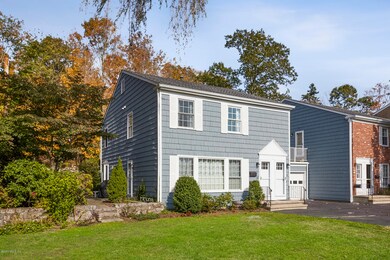 102 Valley Rd unit 25, Cos Cob, CT 06807 - photo 2