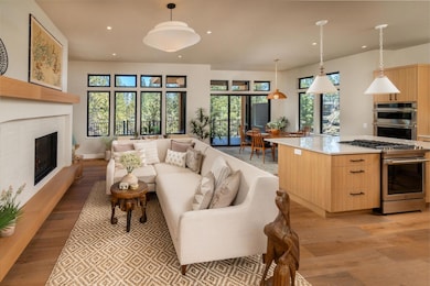 3171 NW Celilo Ln, Bend, OR 97703 - photo 4