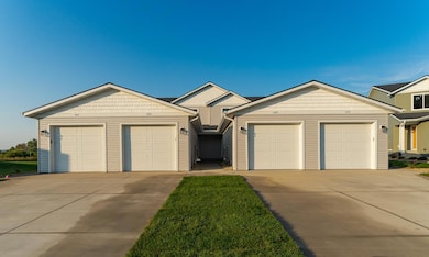 1109 Century Village Ln NE, Rochester, MN 55906 - photo 2