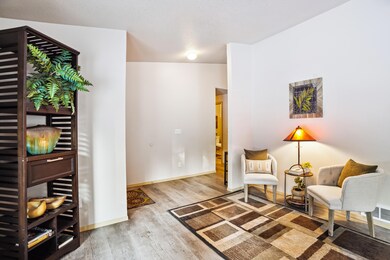main_level-mud_room-dsc4108