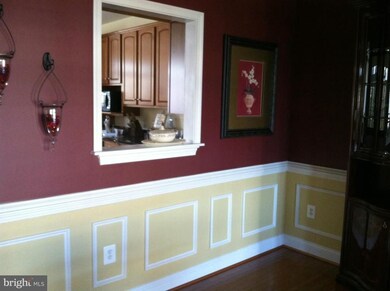 25868 Commons Square, Chantilly, VA 20152 - photo 6