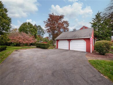 1430 Dartmouth Dr, Bethlehem, PA 18017 - photo 4